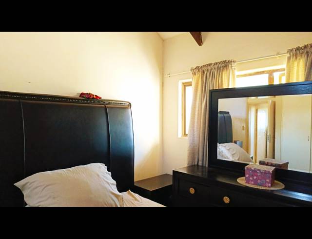 3 BEDROOM FLAT TO LET IN MOUNT EDGECOMBE